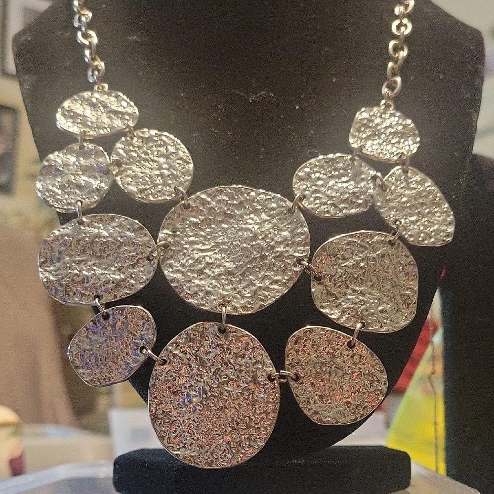 Chic Silver Statement Necklace - image 1